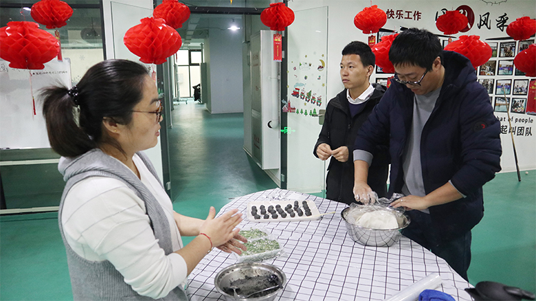 贏好禮，陪你趣味鬧元宵 | 寶開(kāi)舉辦“包湯圓 · 猜燈謎 · 迎元宵”主題活動(dòng)