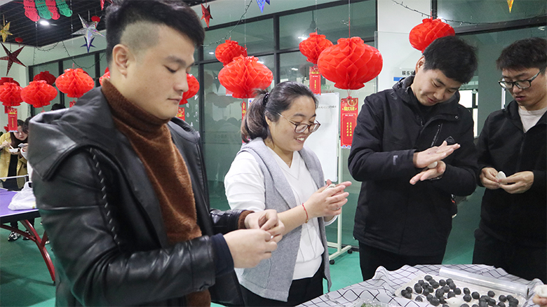 贏好禮，陪你趣味鬧元宵 | 寶開(kāi)舉辦“包湯圓 · 猜燈謎 · 迎元宵”主題活動(dòng)