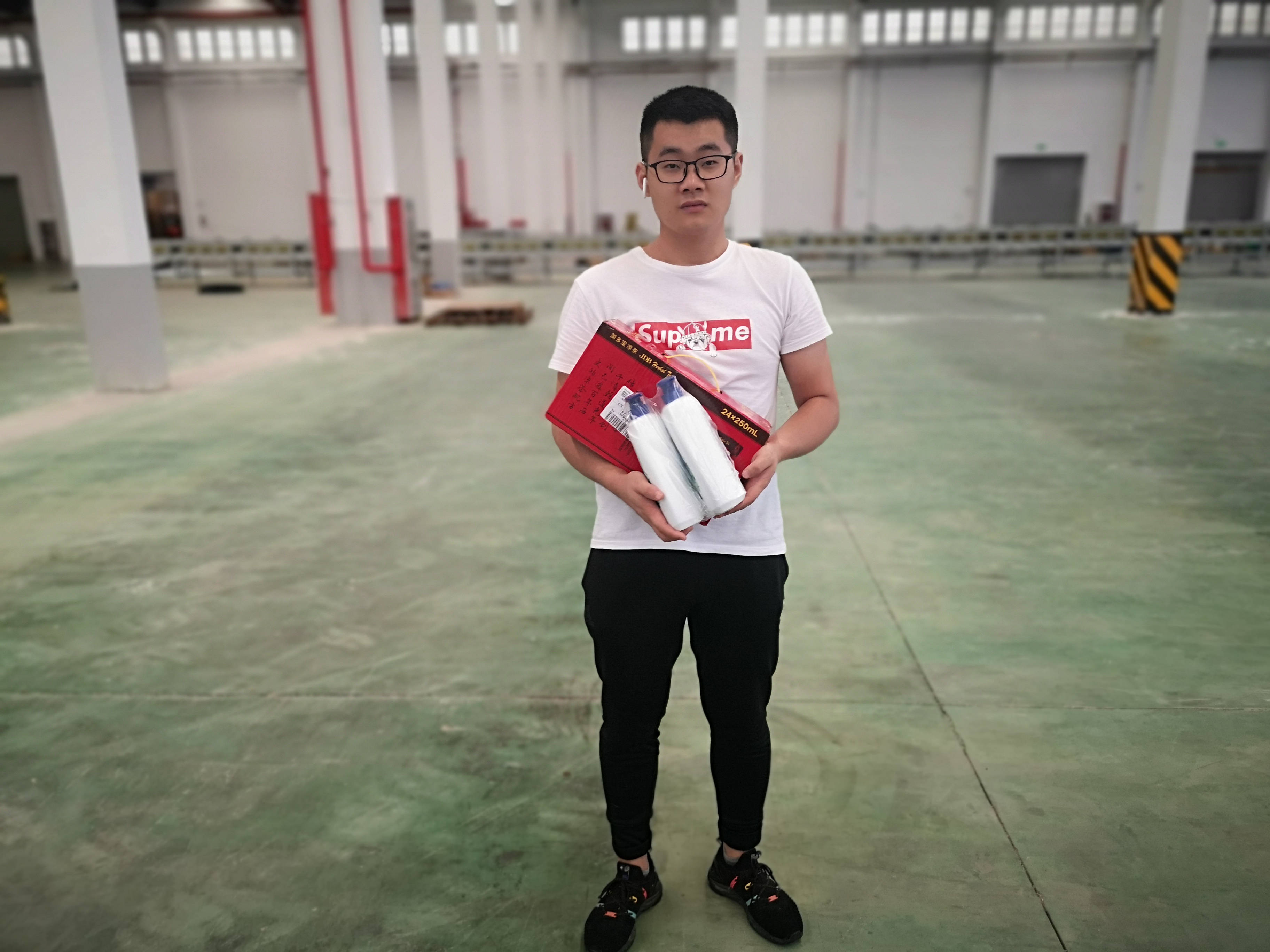 關(guān)愛職工 · 夏送清涼 | 寶開工會赴一線送清涼，致敬高溫下的堅守