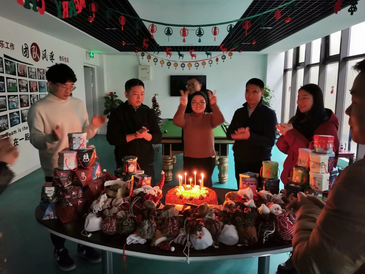 圣誕主題生日趴 | 濃情暖意平安夜，誕愿有你共前行
