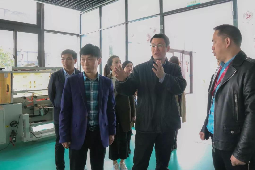簡(jiǎn)訊 | 黨建引領(lǐng)，助力企業(yè)發(fā)展！上海市委黨校領(lǐng)導(dǎo)一行蒞臨寶開(kāi)考察調(diào)研！