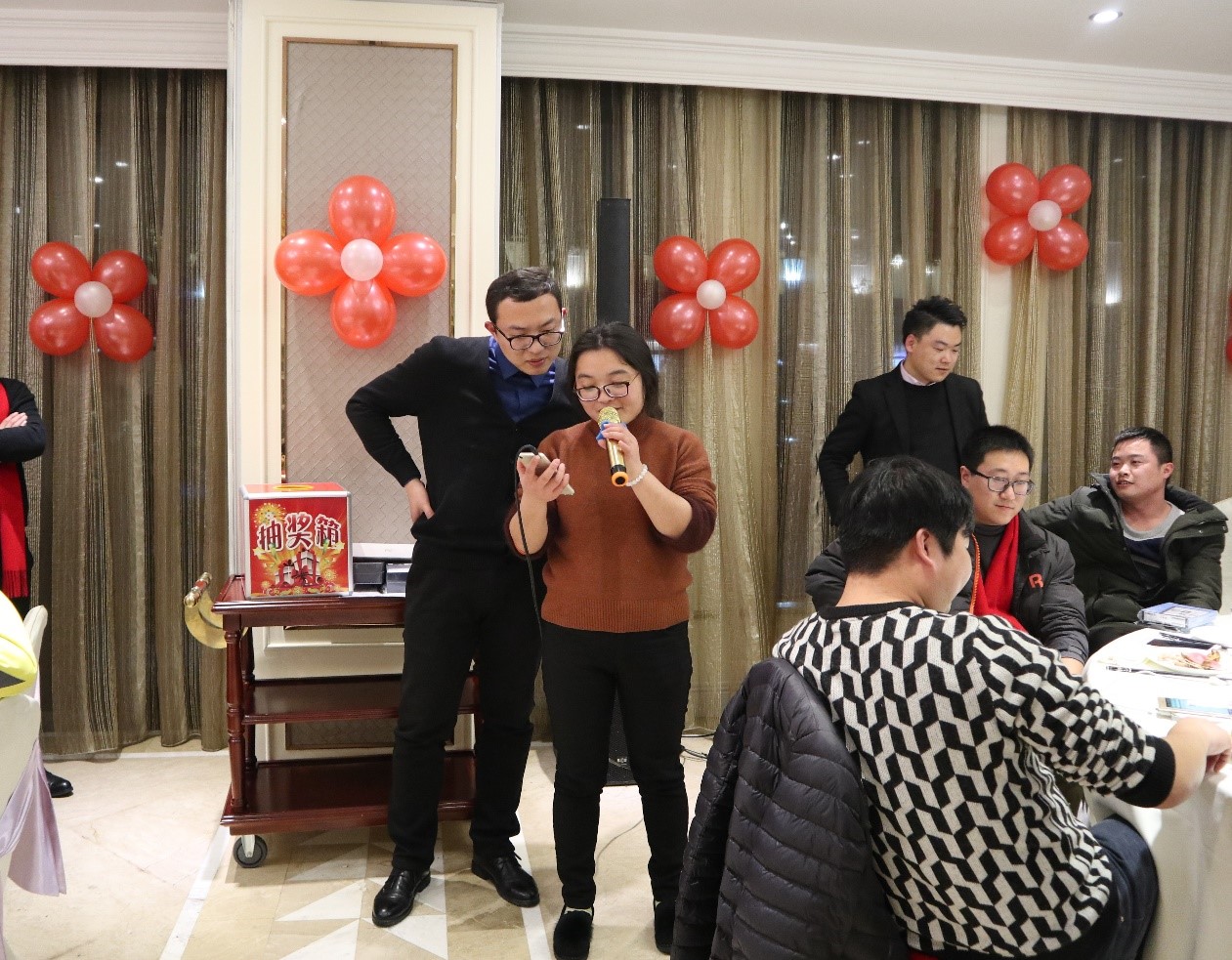 新聞 | “不忘初心創(chuàng)輝煌，牢記使命迎挑戰(zhàn)”寶開年會系列活動報道