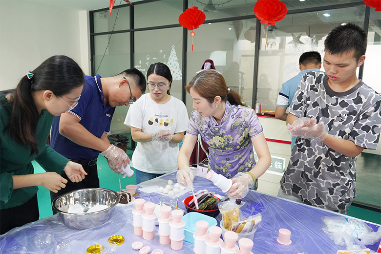 月圓中秋 · 集體慶生 | 溫馨九月，迎佳節(jié)，賀生辰，共團圓！